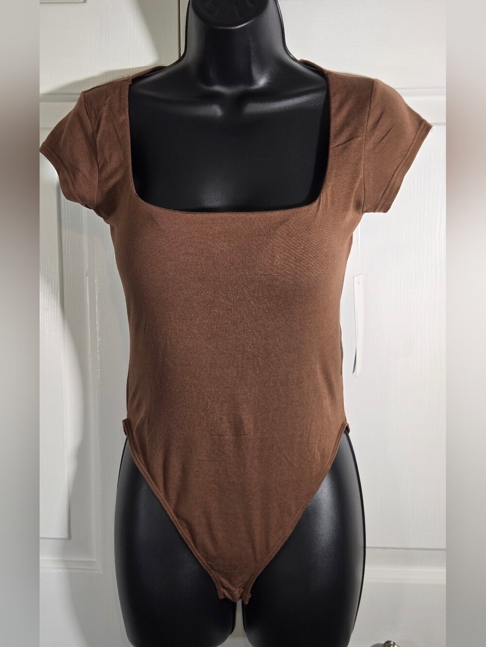 NWT H+H by Heart Hips Brown Cowl Neck Bodysuit Size M Y2K Going Out Top - Picture 6 of 7